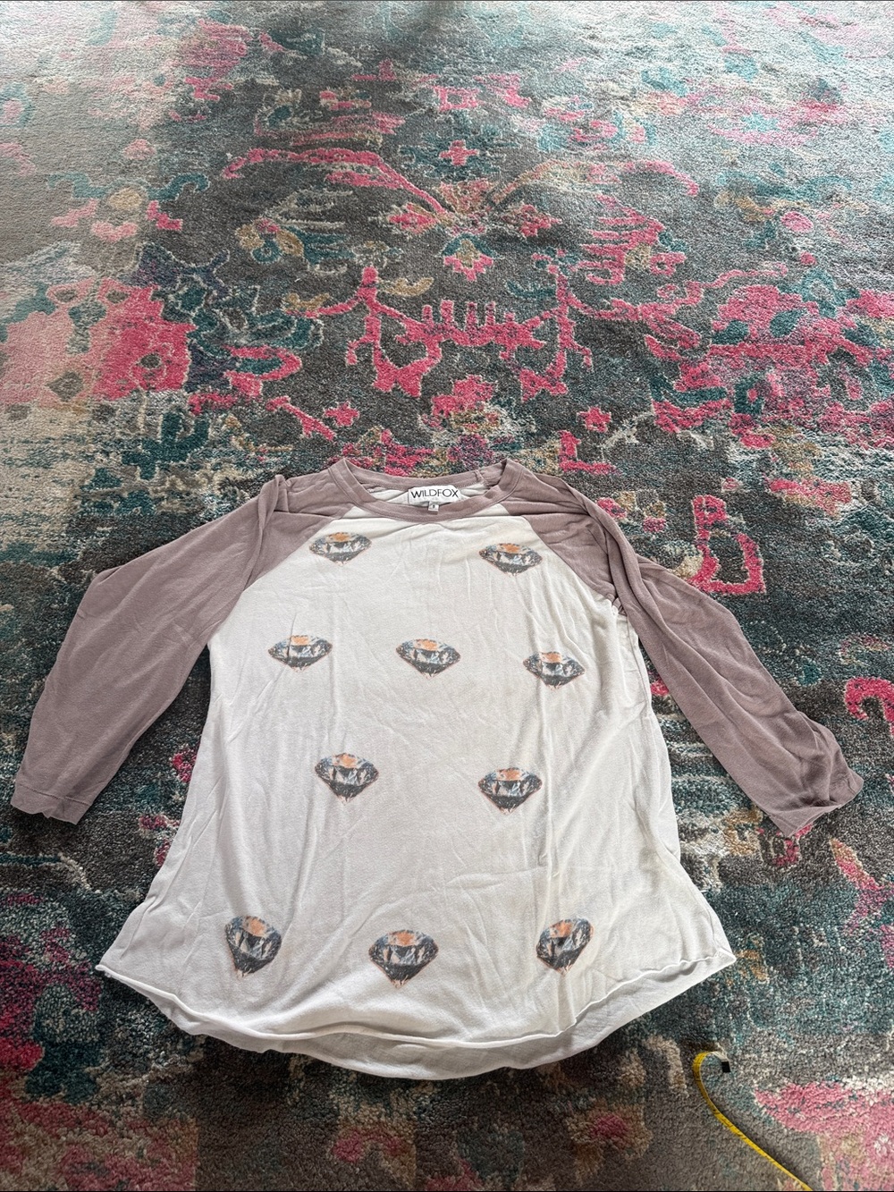 WILDFOX diamond baseball raglan tee
